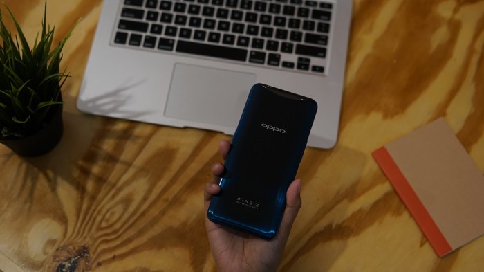 Smartphone Flagship Terbaru Ini Bisa Charging Penuh Dalam 10 Menit